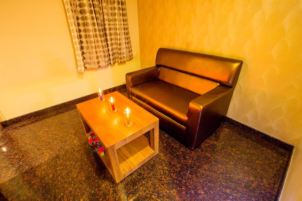 Hotel Radha Prasad Erode Szoba fotó